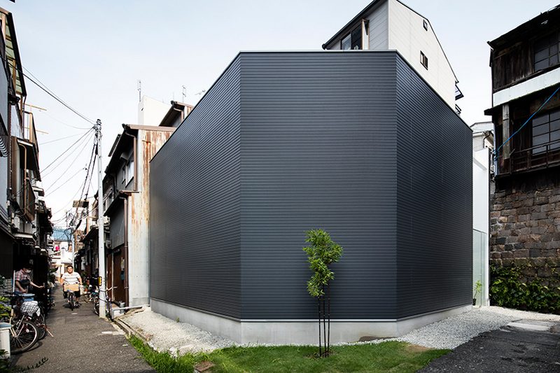 yoshiaki-yamashita-shoji-screen-house-osaka-city-japan-designboom-10